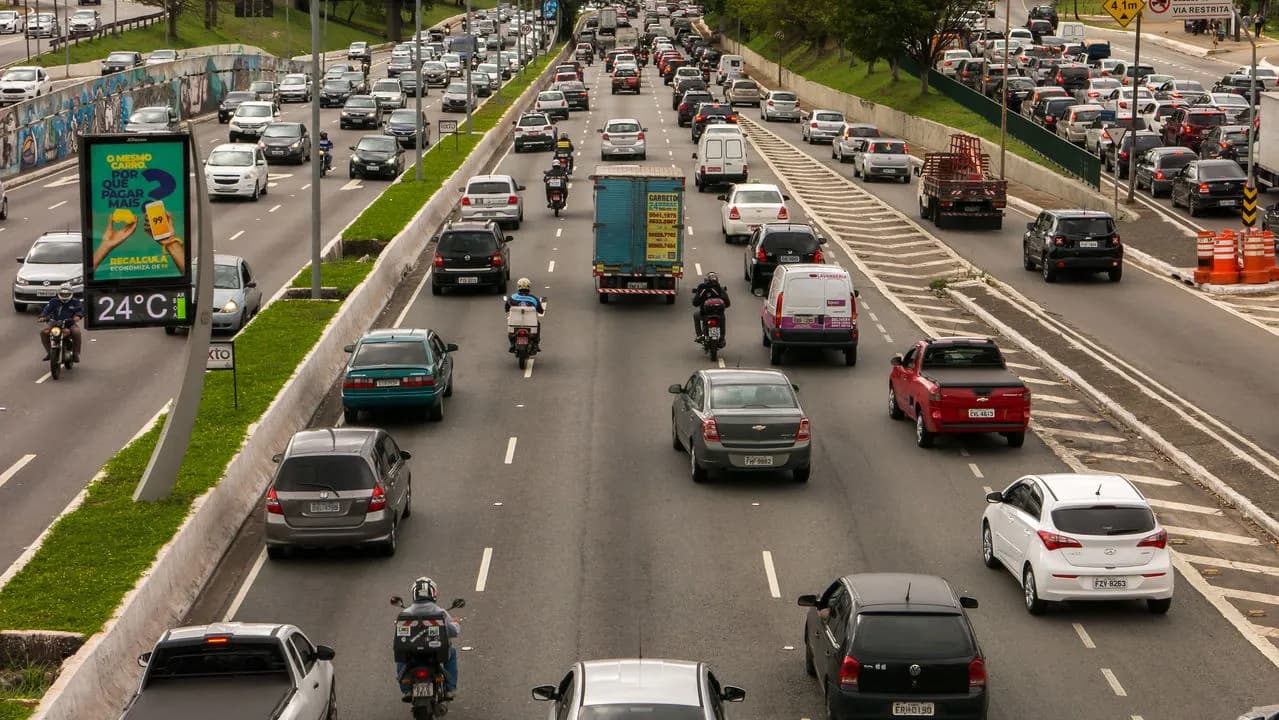 Multas de Trânsito por Placa: Como Verificar e Recorrer